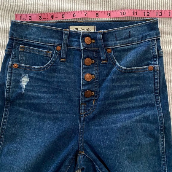 Madewell 10’ High Rise Skinny Jeans exposed button - Picture 10 of 11